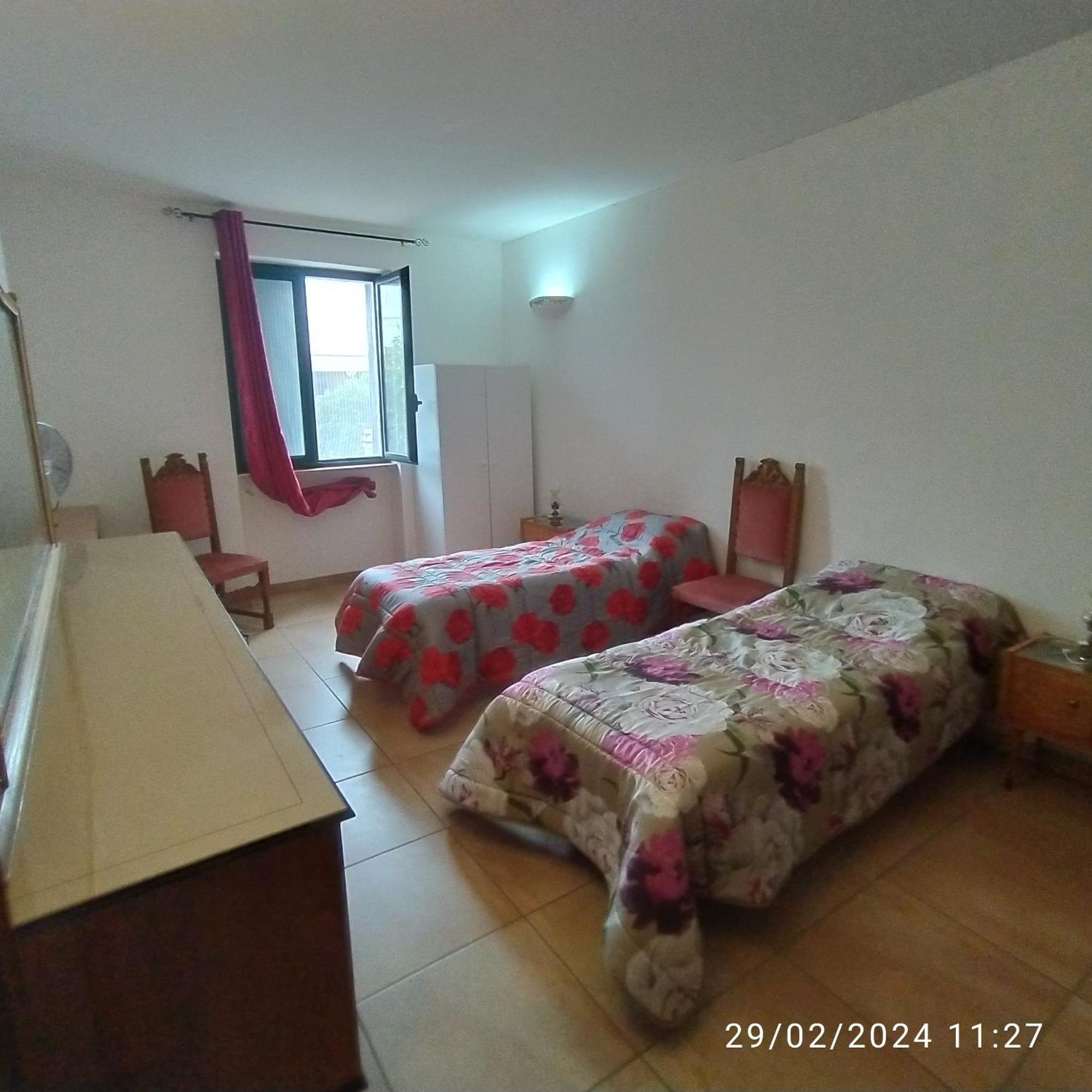 Casa Vacanza D'Arte Salentina Hotel Specchia Eksteriør billede