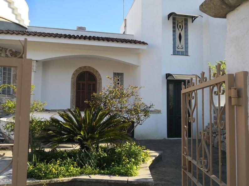 Casa Vacanza D'Arte Salentina Hotel Specchia Eksteriør billede